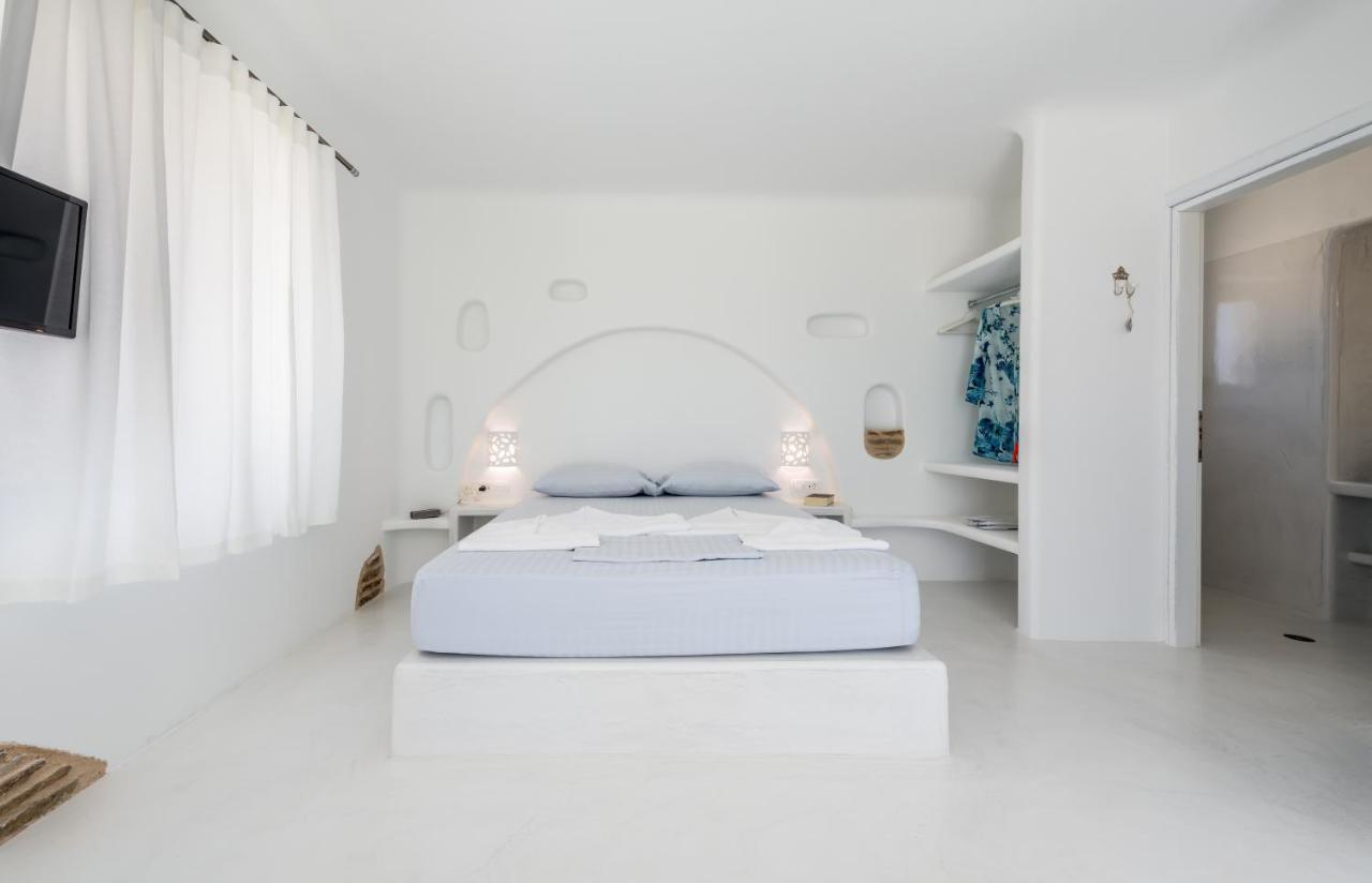 Blu Suites And Studios Adamantas  Bagian luar foto
