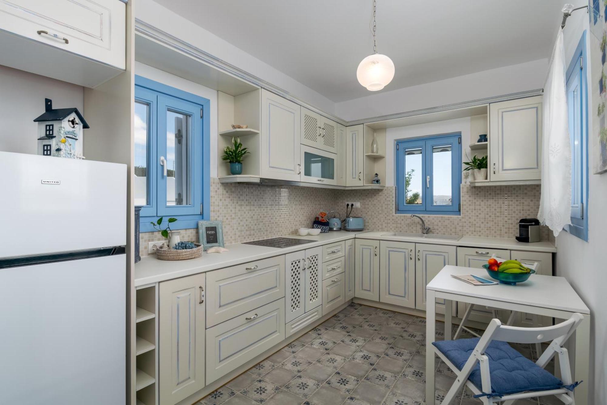 Blu Suites And Studios Adamantas  Bagian luar foto